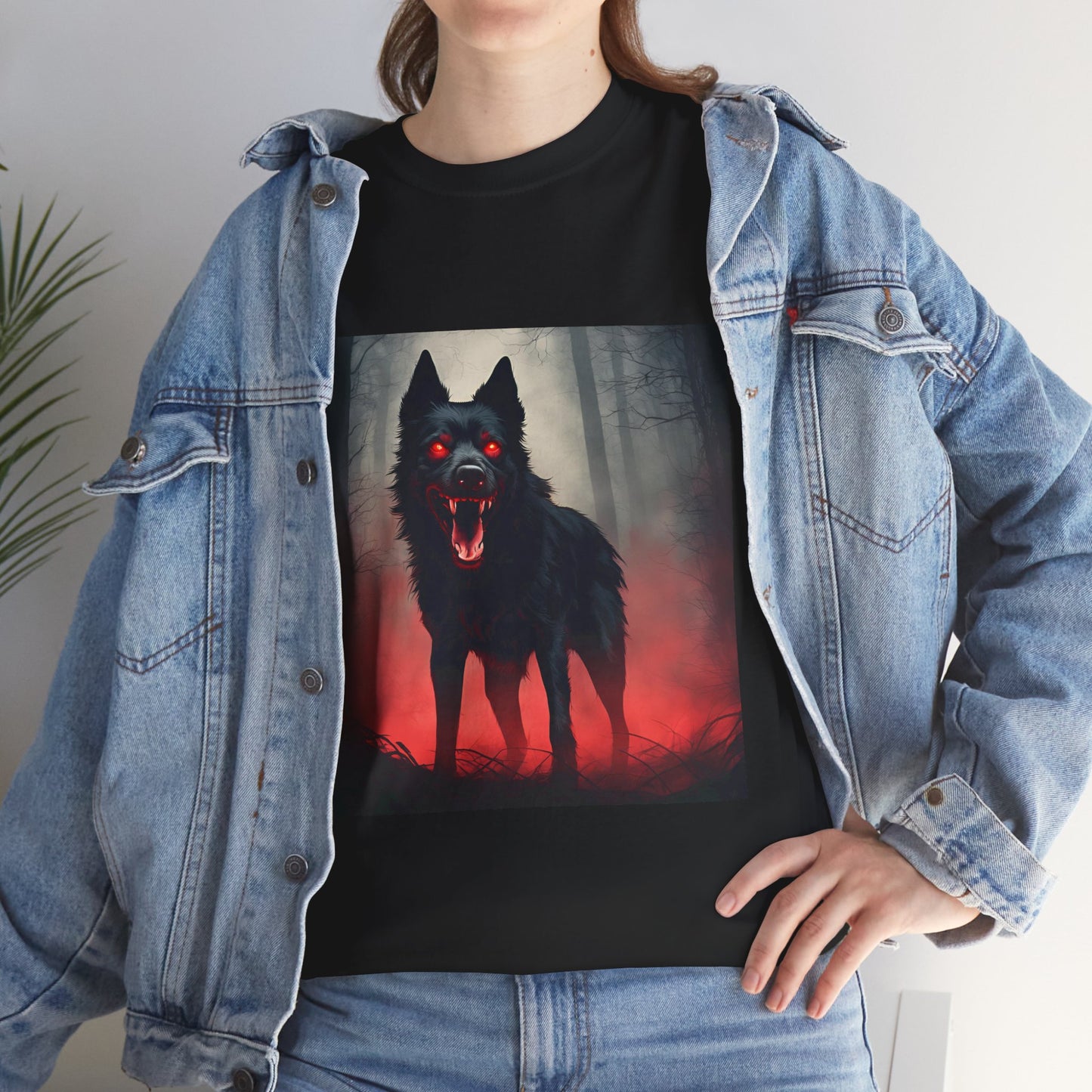 Menacing Wolf Graphic Tee - Unisex Heavy Cotton T-Shirt